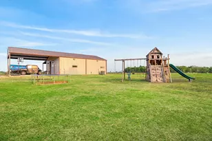 1390 Co Rd 3500, Honey Grove, TX 75446 - Photo 20