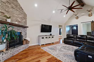 1390 Co Rd 3500, Honey Grove, TX 75446 - Photo 6