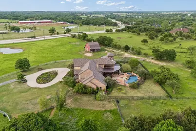 4088 Chimney Rock Drive, Flower Mound, TX 75022 - Photo 4