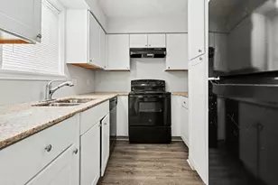 23034 Earlmist Dr, Spring, TX 77373 - Photo 8