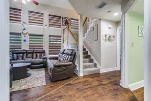 9432 Blue Jay Way, Irving, TX 75063 - Photo 4