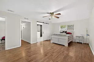 1534 Mayfield Ave, Garland, TX 75041 - Photo 8