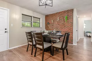 404 Southern Ct, Saginaw, TX 76179 - Photo 8