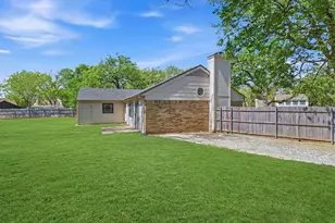 404 Knoll wood Ct, Euless, TX 76039 - Photo 32