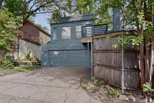 925 Easton Pl, Dallas, TX 75218 - Photo 4