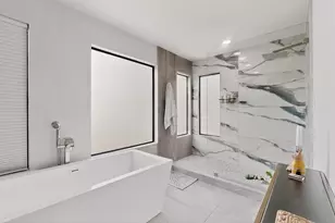 925 Easton Pl, Dallas, TX 75218 - Photo 22