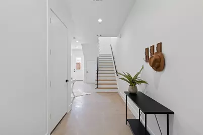 2120 Lovedale Avenue #103, Dallas, TX 75235 - Photo 2