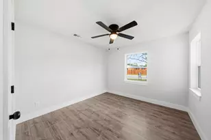 1831 Lee St, Mesquite, TX 75149 - Photo 16