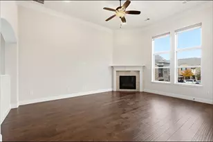 555 Waterloo Dr, Lewisville, TX 75067 - Photo 18