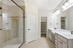 555 Waterloo Dr, Lewisville, TX 75067 - Photo 28