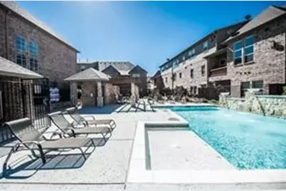 555 Waterloo Drive, Lewisville, TX 75067 - Photo 38