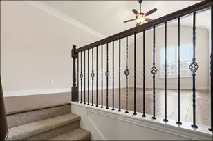 555 Waterloo Dr, Lewisville, TX 75067 - Photo 32