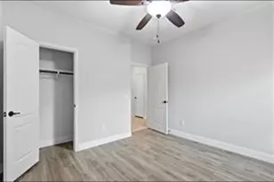 555 Waterloo Dr, Lewisville, TX 75067 - Photo 8