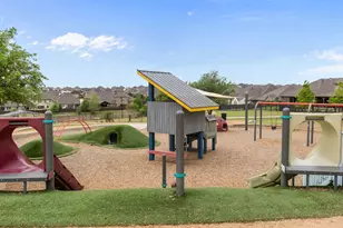 5577 Cypress Willow Bend, Fort Worth, TX 76126 - Photo 32