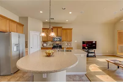 8728 Iron Horse Drive, Irving, TX 75063 - Photo 8