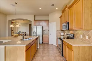 8728 Iron Horse Dr, Irving, TX 75063 - Photo 6