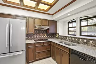 10135 Rita Rd, Dallas, TX 75243 - Photo 6