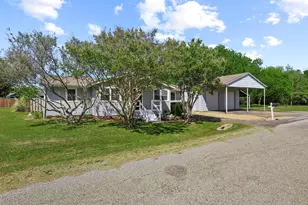 75 Maple Dr, Pottsboro, TX 75076 - Photo 2