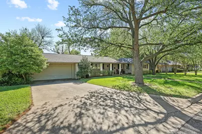 623 Westwood Drive, Sherman, TX 75092 - Photo 2