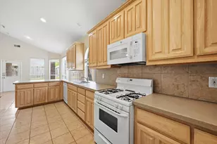 3023 Stallion Crossing, Irving, TX 75060 - Photo 10