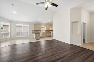 3023 Stallion Crossing, Irving, TX 75060 - Photo 4