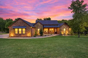 104 Oak Bend Ct, Lipan, TX 76462 - Photo 1