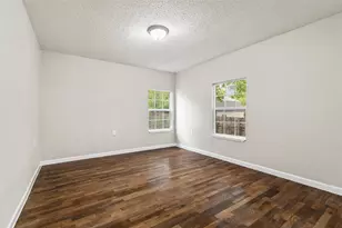 2336 Glencrest Dr, Fort Worth, TX 76119 - Photo 18