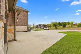 10713 Smoky Oak Trail, Argyle, TX 76226 - Photo 36