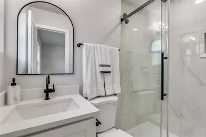 14234 Queens Chapel Road, Farmers Branch, TX 75234 - Photo 12