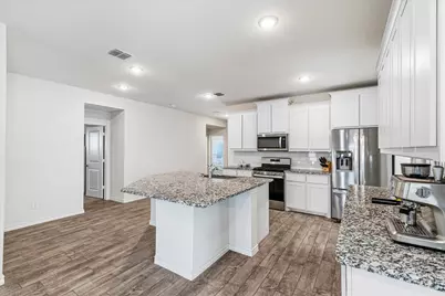 8133 Danny Scarth Lane, Fort Worth, TX 76120 - Photo 6