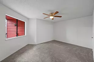 9825 Walnut St, Dallas, TX 75243 - Photo 26