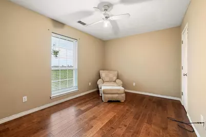 386 Scoggins Road, Tioga, TX 76271 - Photo 14