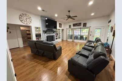 715 Buttermilk Drive, Arlington, TX 76006 - Photo 8