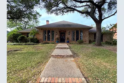 715 Buttermilk Drive, Arlington, TX 76006 - Photo 2