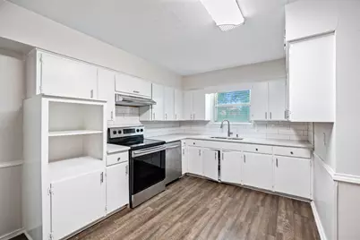 1115 Indian Creek Trail, Dallas, TX 75241 - Photo 10