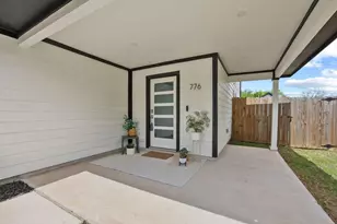 776 E Fulton St, Van Alstyne, TX 75495 - Photo 4