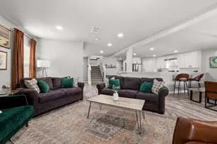 776 E Fulton St, Van Alstyne, TX 75495 - Photo 8