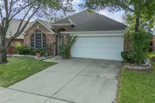 2101 Oak Manor Dr, Bedford, TX 76021 - Photo 10