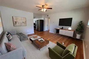 7713 Noreast Dr, North Richland Hills, TX 76180 - Photo 4