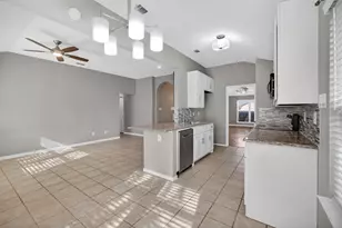 1204 Saratoga Dr, Euless, TX 76040 - Photo 12