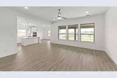 801 Trinity Street, Van Alstyne, TX 75495 - Photo 4