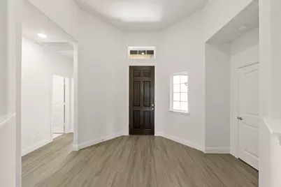 801 Trinity Street, Van Alstyne, TX 75495 - Photo 2
