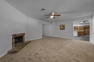 3205 Harvard St N, Irving, TX 75062 - Photo 6
