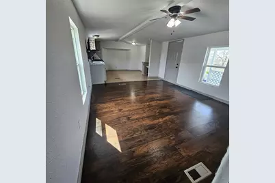 130 Trails End Circle, Millsap, TX 76066 - Photo 4