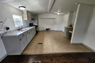 130 Trails End Cir, Millsap, TX 76066 - Photo 16