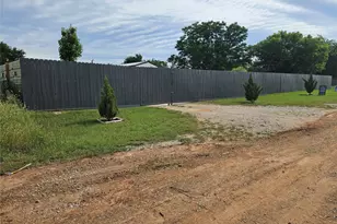 130 Trails End Cir, Millsap, TX 76066 - Photo 40