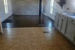 130 Trails End Cir, Millsap, TX 76066 - Photo 14