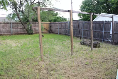 825 E North 12th Street, Abilene, TX 79601 - Photo 26