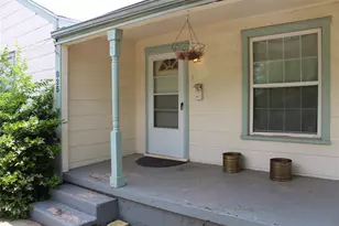 825 E N 12th St, Abilene, TX 79601 - Photo 2