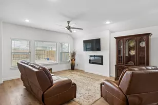 2404 Ponca Dr, Fort Worth, TX 76179 - Photo 8